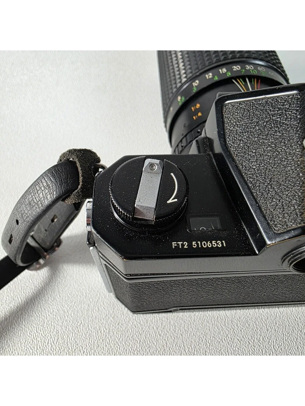 Vintage Nikon Nikomat FT2 Film SLR 35mm Camera W/Sakar MC Auto 70-210mm 1:3.9